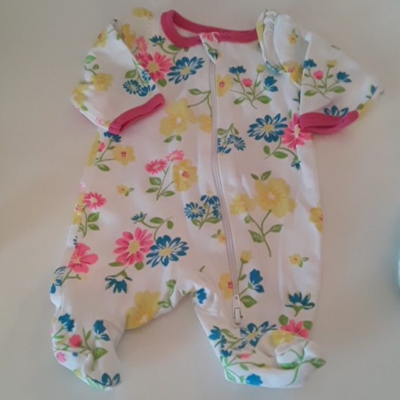 Set of onsies - Picture 4 of 5